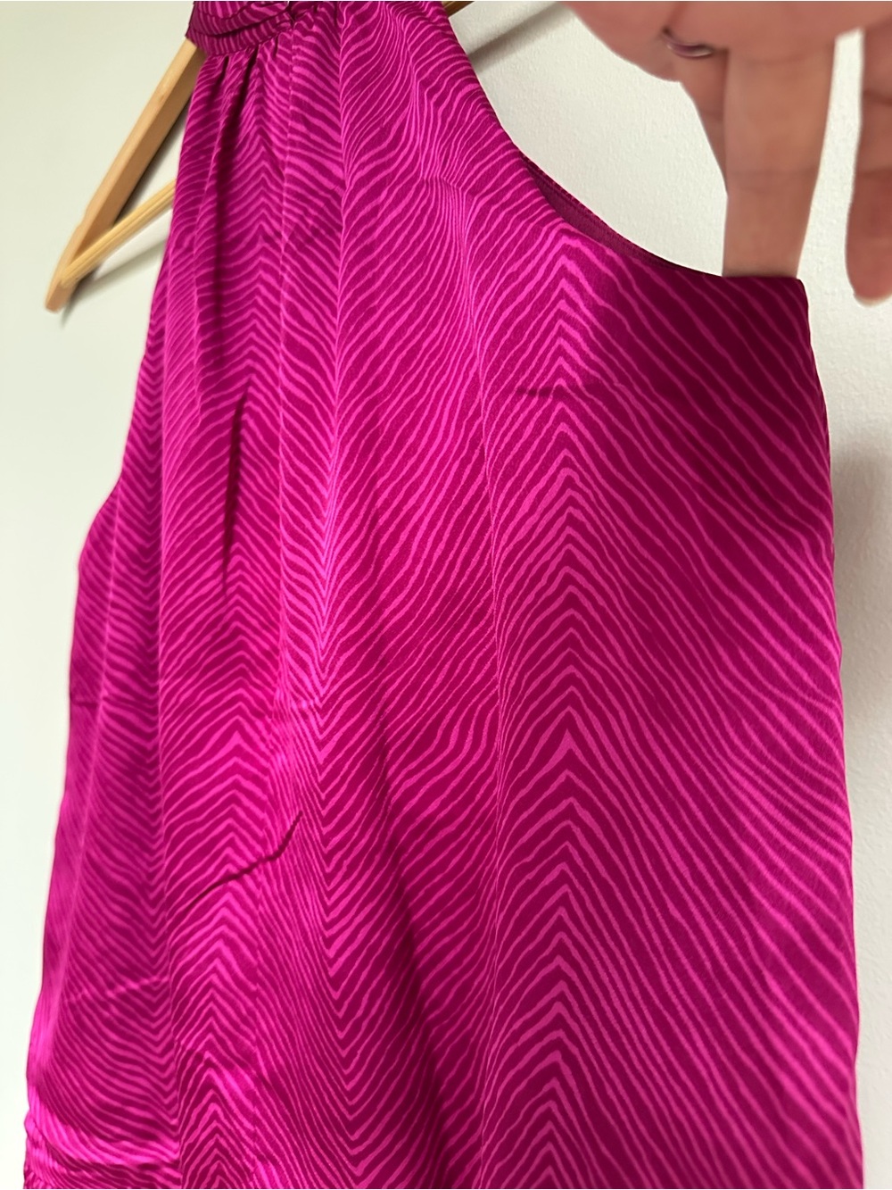 Ann Taylor Twist Neck Halter Blouse Fuchsia Textured Stripe Women’s 4 - Picture 9 of 11